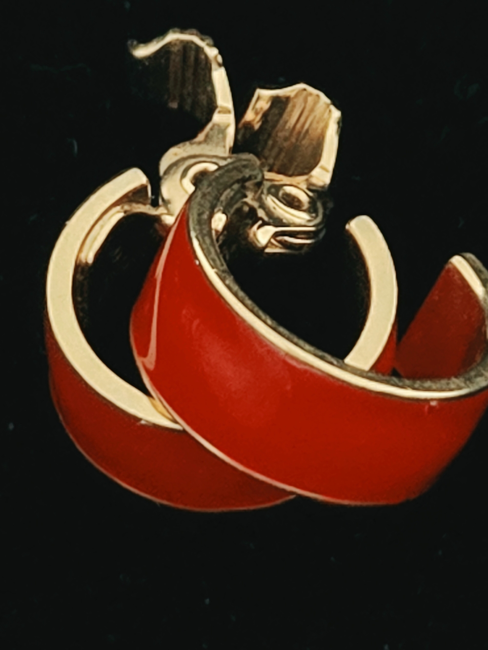 Americana Style Monet Gold-Tone Red Enamel Hoop Clip On Earrings
